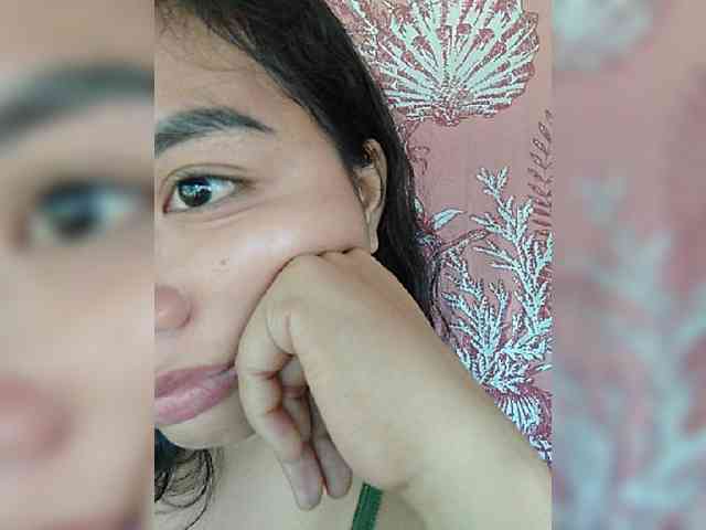 hornylittleprincess69 webcam