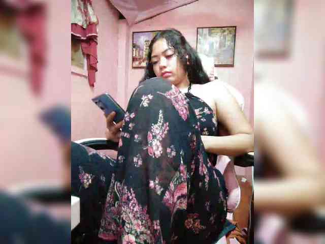 hornylittleprincess69