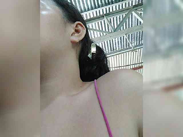 hornylittleprincess69