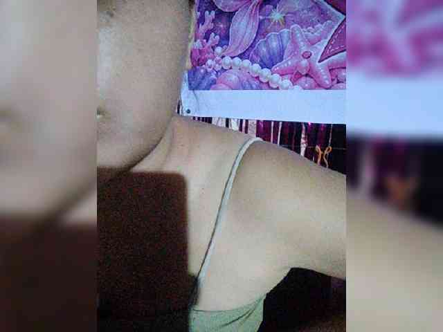 hornylittleprincess69 webcam