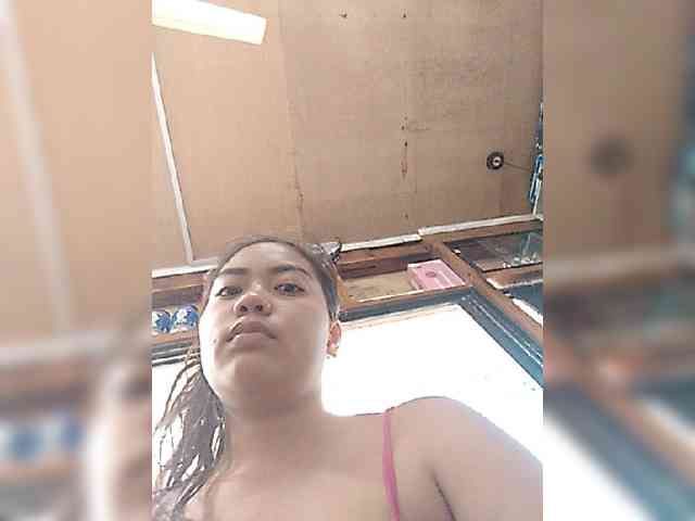 hornylittleprincess69