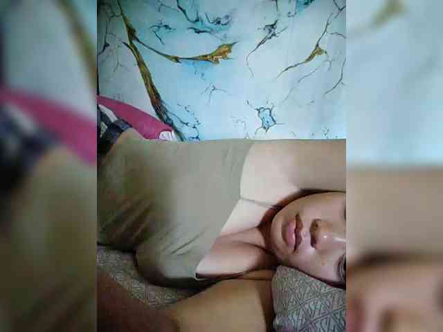 hornylittleprincess69 webcam