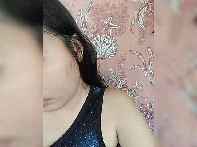 hornylittleprincess69 webcam