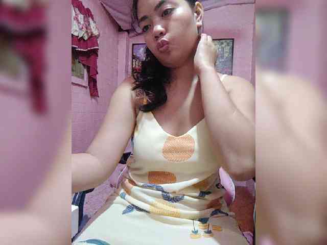 hornylittleprincess69