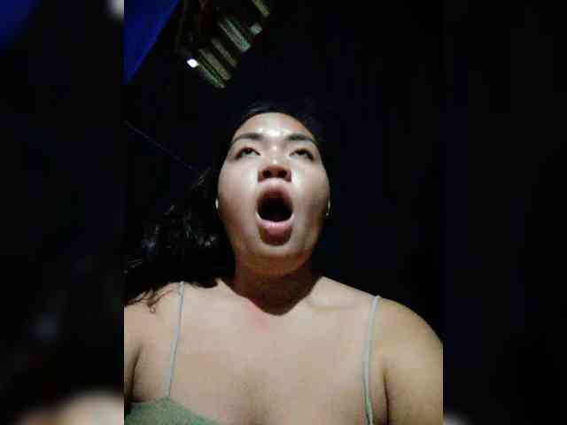 hornylittleprincess69