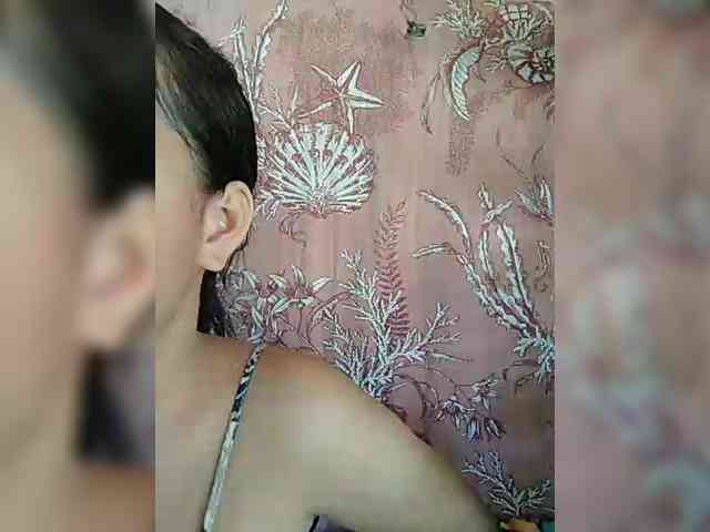 hornylittleprincess69 webcam