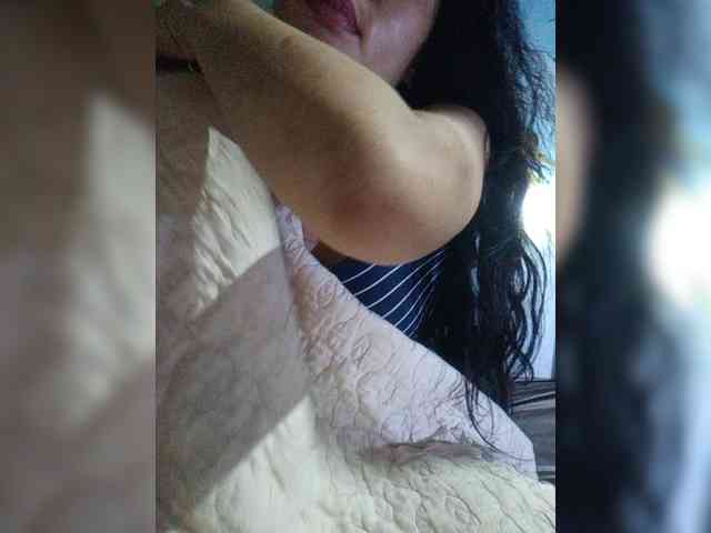 hornylittleprincess69