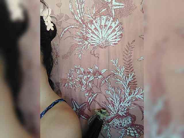 hornylittleprincess69 webcam