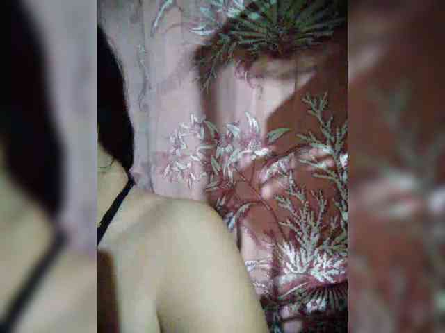 hornylittleprincess69