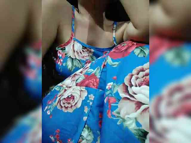 hornylittleprincess69 webcam