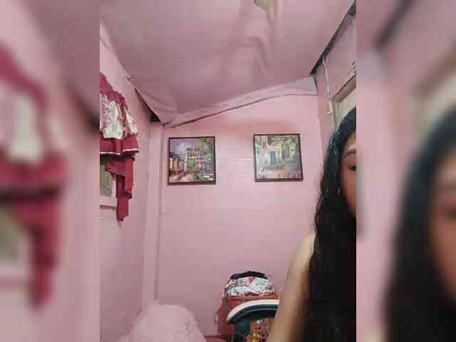 hornylittleprincess69