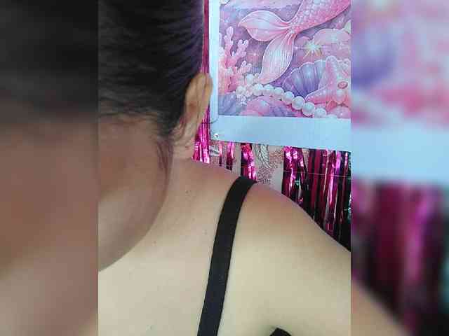 hornylittleprincess69 webcam