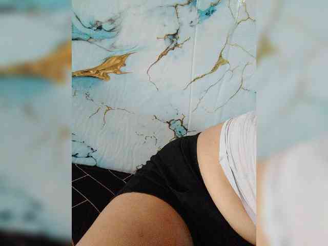 hornylittleprincess69 webcam