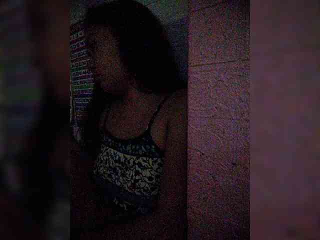 hornylittleprincess69 webcam