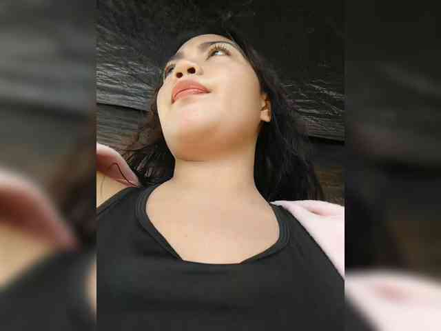 hornylittleprincess69