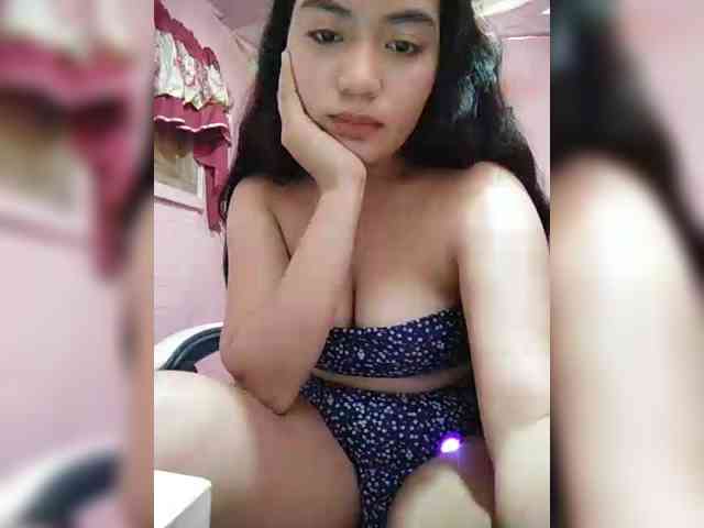 hornylittleprincess69 webcam