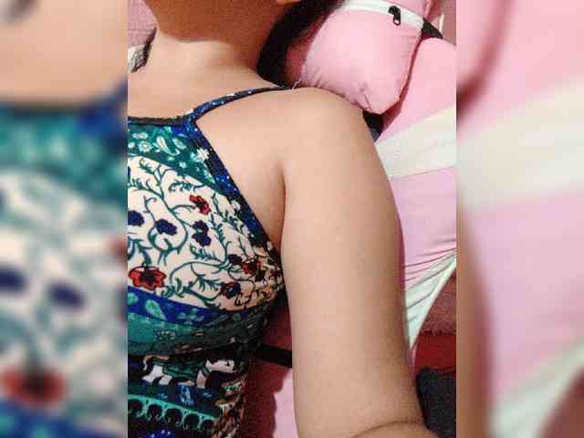 hornylittleprincess69 webcam
