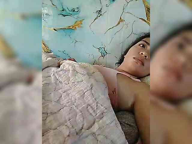 hornylittleprincess69 webcam