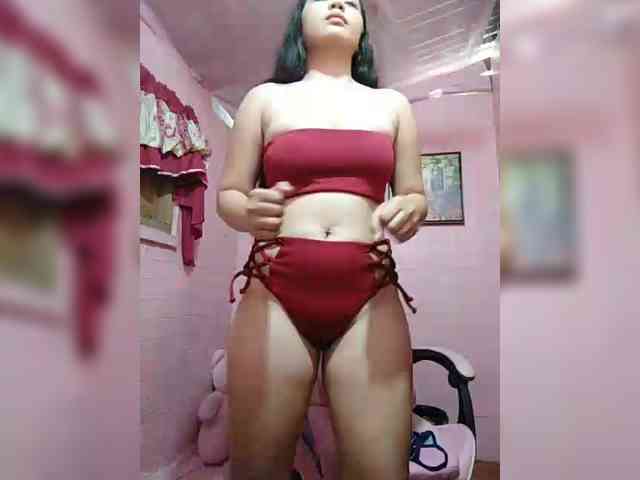 hornylittleprincess69