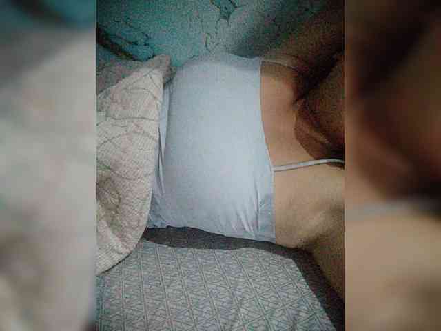 hornylittleprincess69 webcam