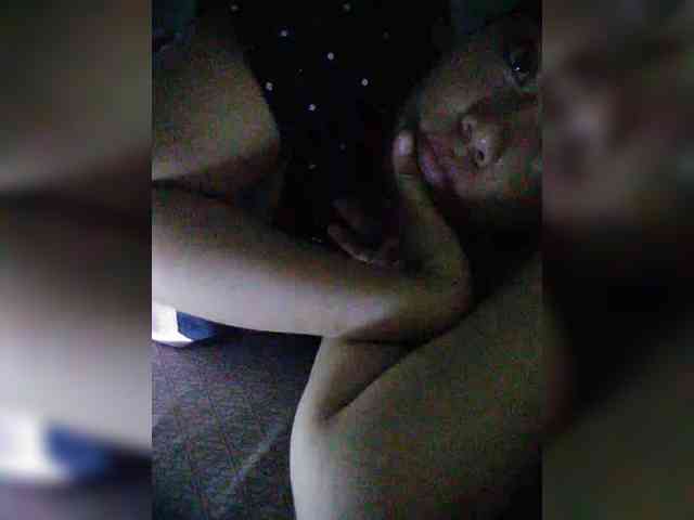 hornylittleprincess69 webcam