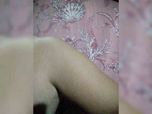 hornylittleprincess69