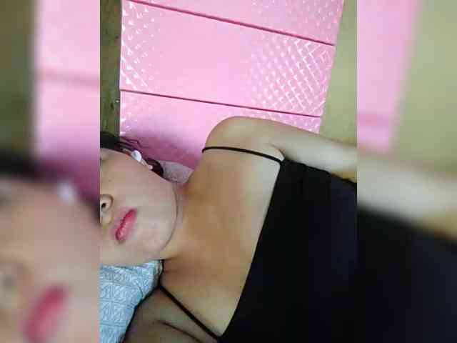 hornylittleprincess69