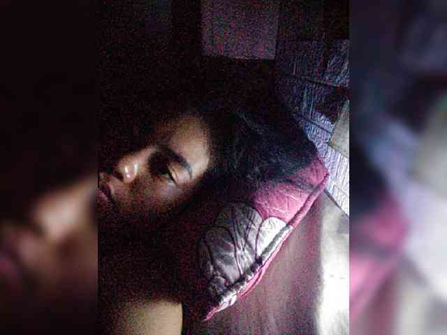 hornylittleprincess69 webcam