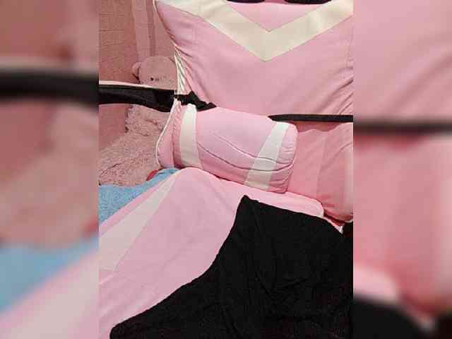 hornylittleprincess69 webcam