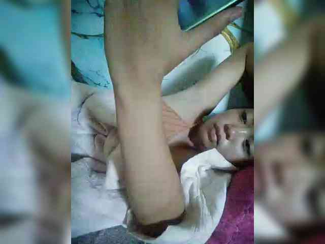 hornylittleprincess69 webcam