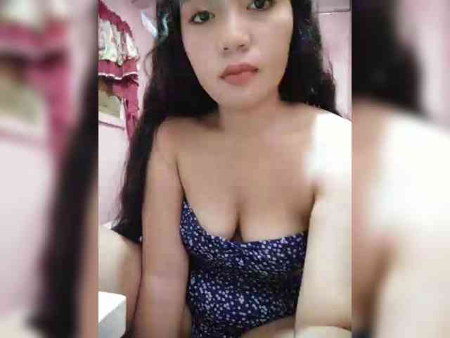 hornylittleprincess69
