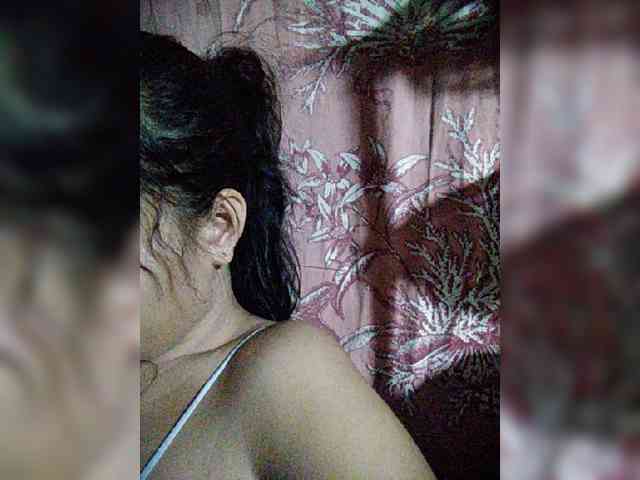 hornylittleprincess69 webcam