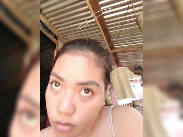hornylittleprincess69 webcam