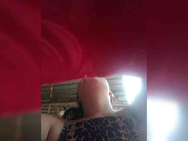 hornylittleprincess69 webcam