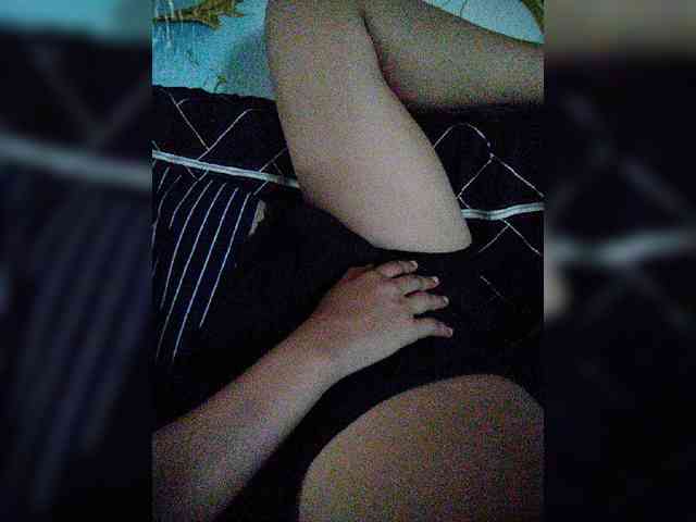 hornylittleprincess69 webcam