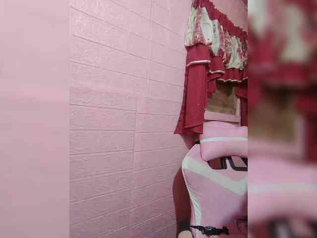 hornylittleprincess69 webcam