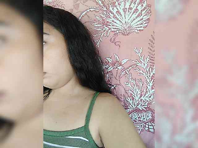 hornylittleprincess69 webcam