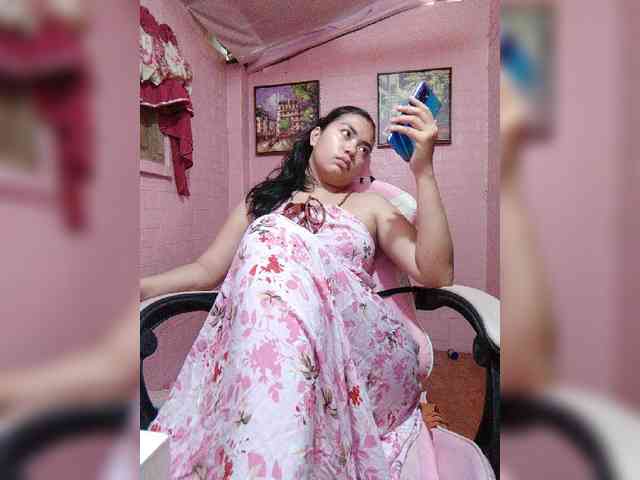 hornylittleprincess69 webcam