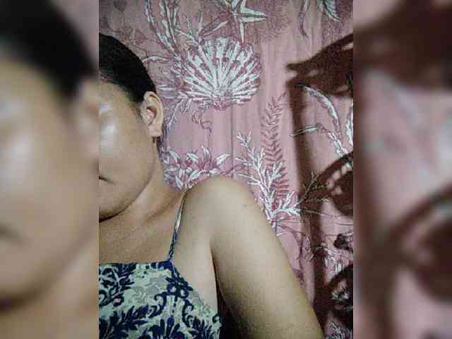 hornylittleprincess69 webcam