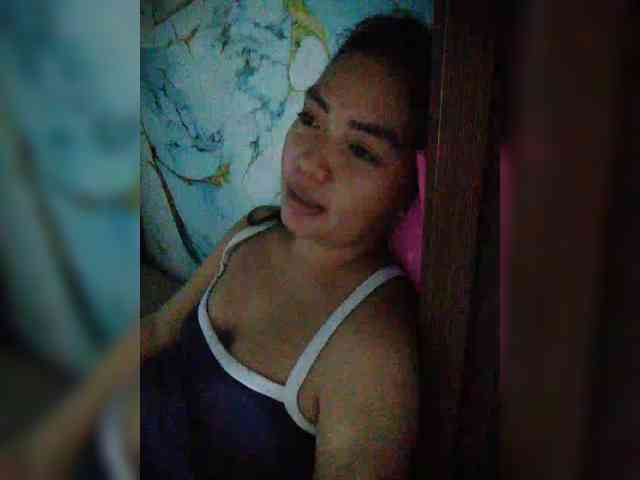 hornylittleprincess69 webcam