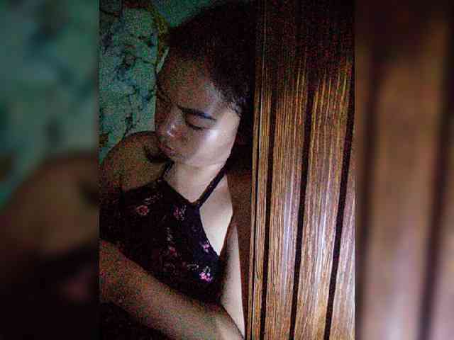 hornylittleprincess69 webcam