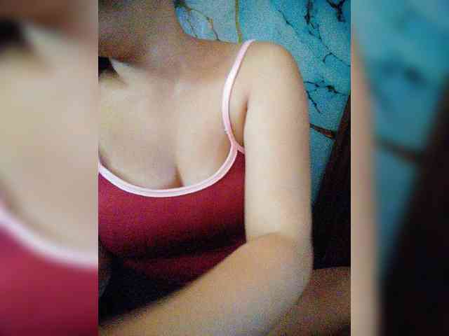 hornylittleprincess69 webcam