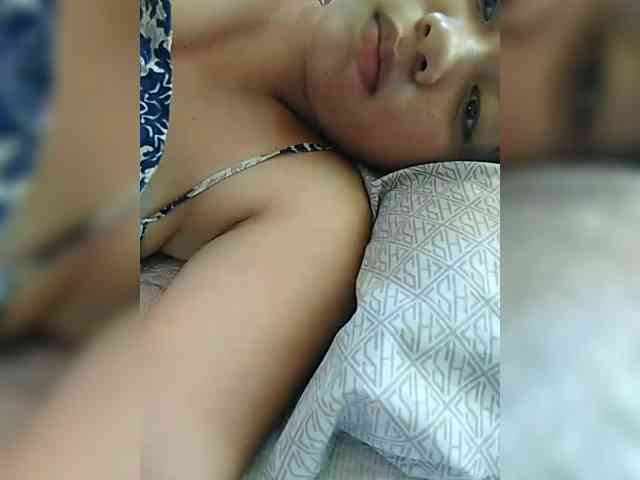 hornylittleprincess69