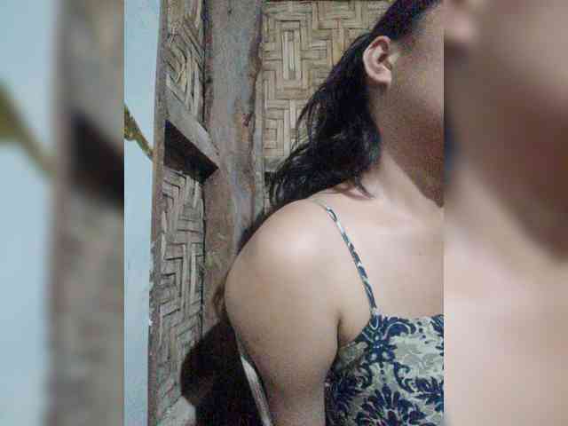 hornylittleprincess69 webcam