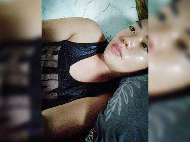 hornylittleprincess69 webcam