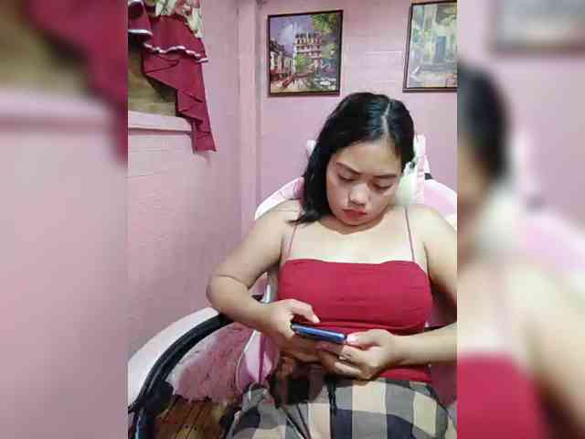 hornylittleprincess69 webcam