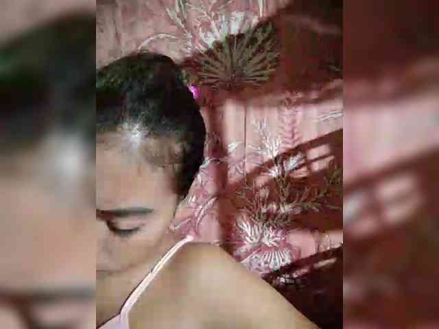 hornylittleprincess69 webcam