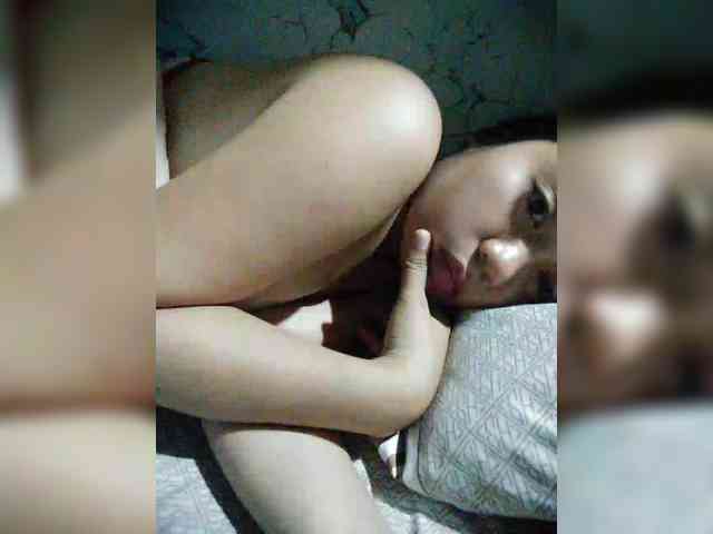 hornylittleprincess69 webcam