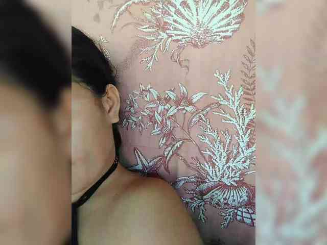 hornylittleprincess69