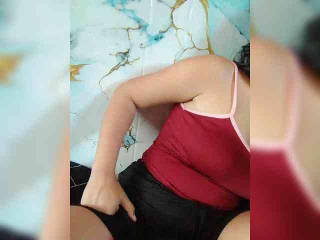 hornylittleprincess69 webcam